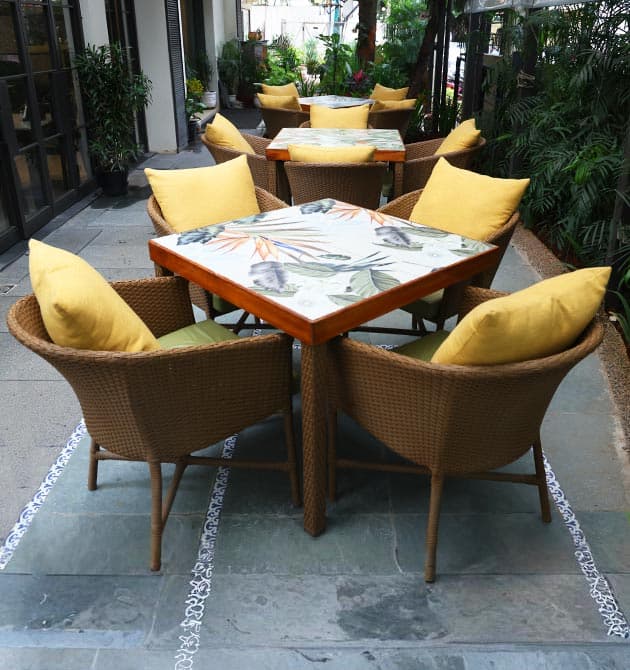 Outdoor dining terrace at Regal Business Suites